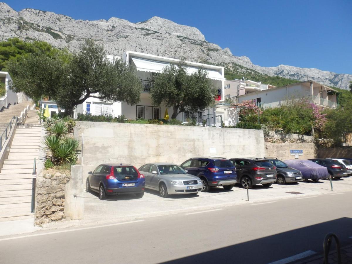Apartmani Stipan Brela Buitenkant foto