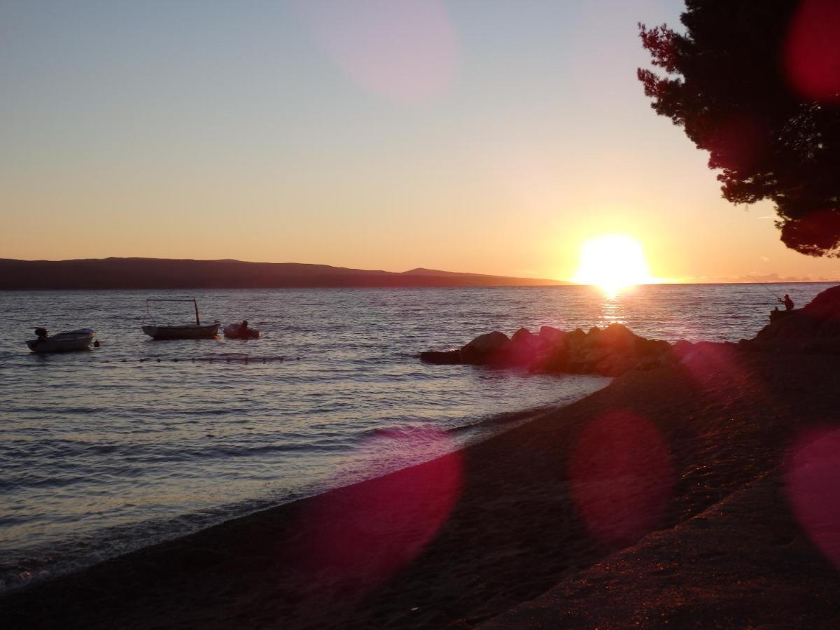 Apartmani Stipan Brela Buitenkant foto