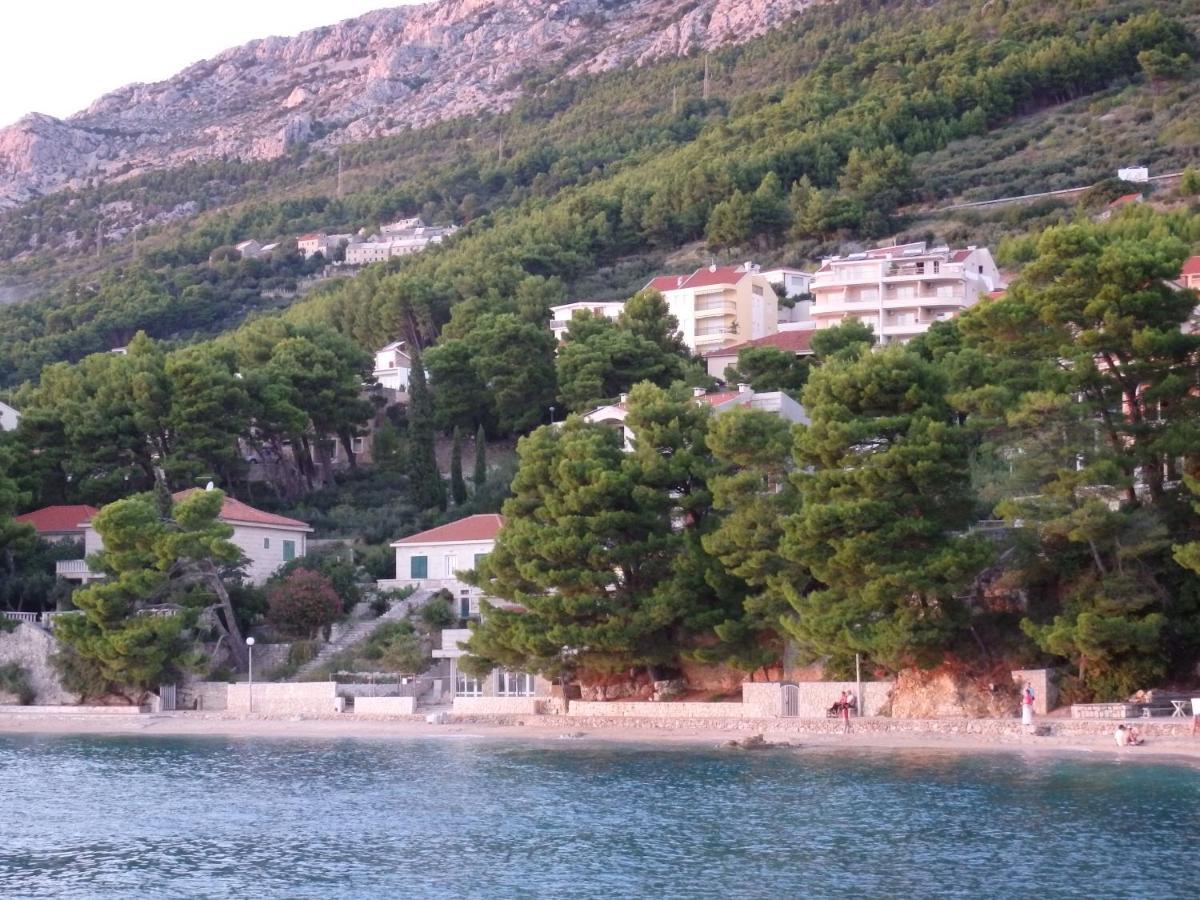 Apartmani Stipan Brela Buitenkant foto